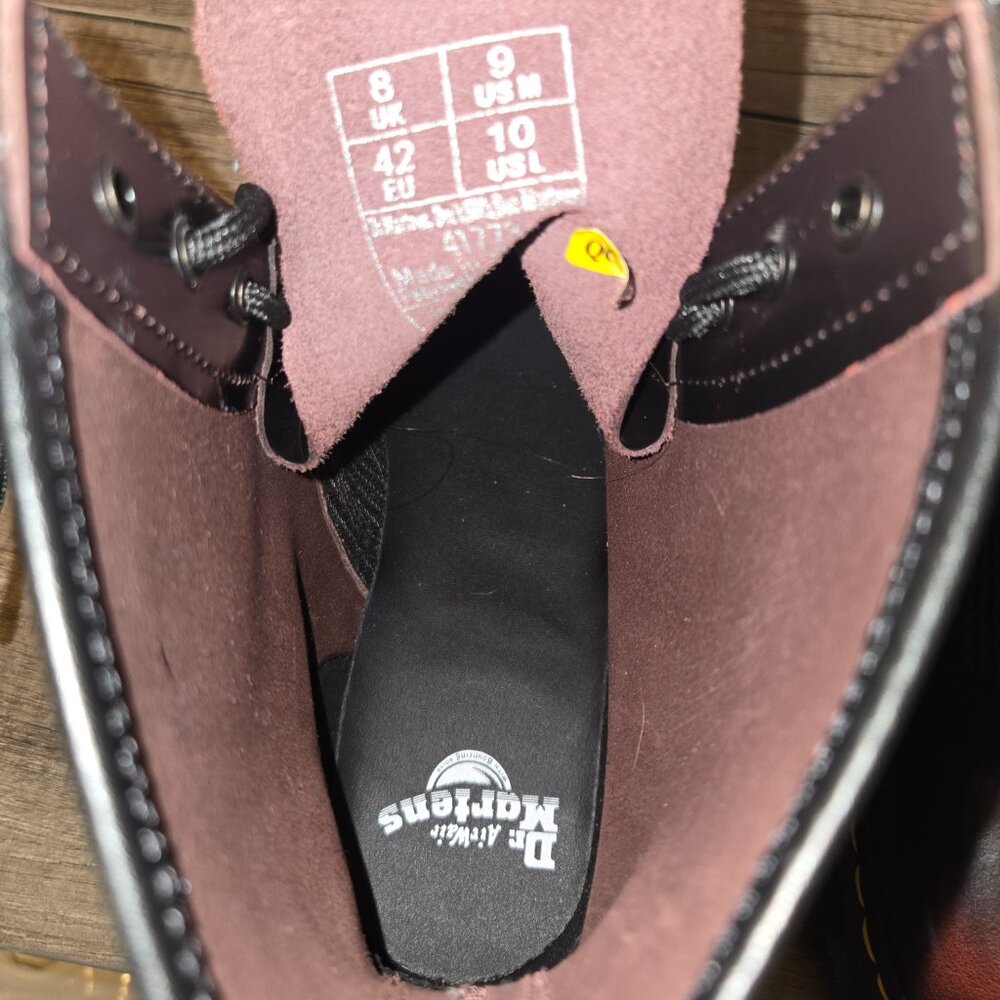 👢 Dr. Martens Vegan 1460 Cherry Red Boots Size 10👢 - Picture 6 of 9